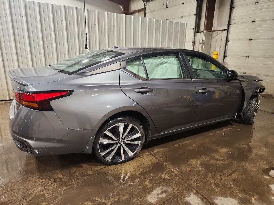 2019 NISSAN ALTIMA SR 3