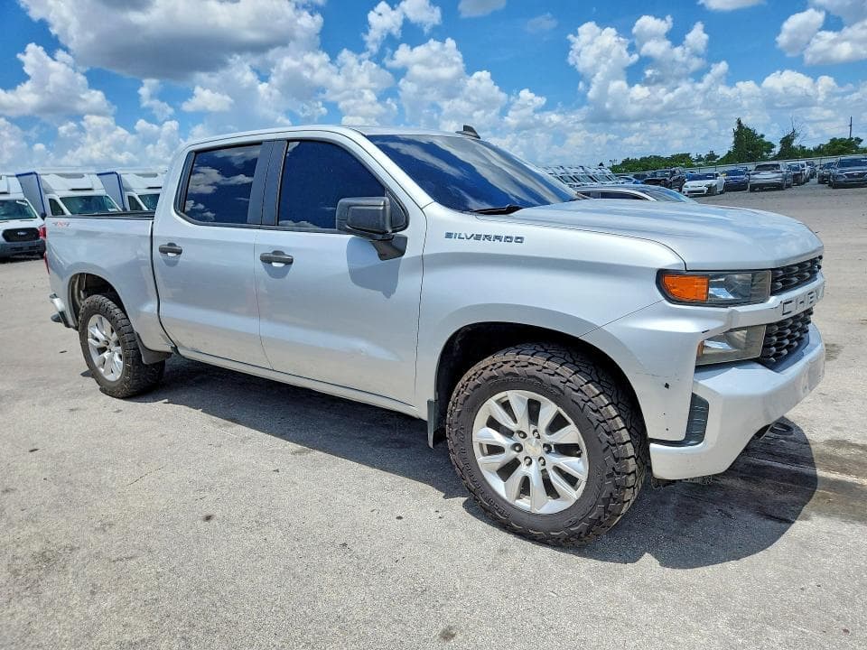 2020 CHEVROLET SILVERADO K1500 CUSTOM 4
