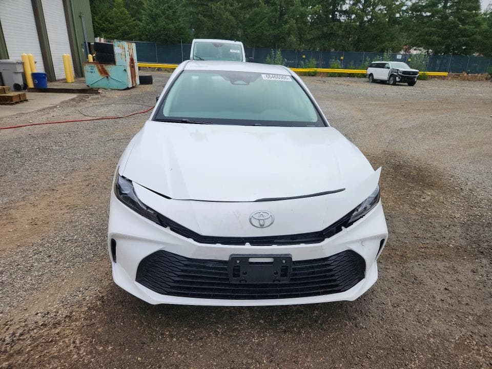 2026 TOYOTA CAMRY LE 5