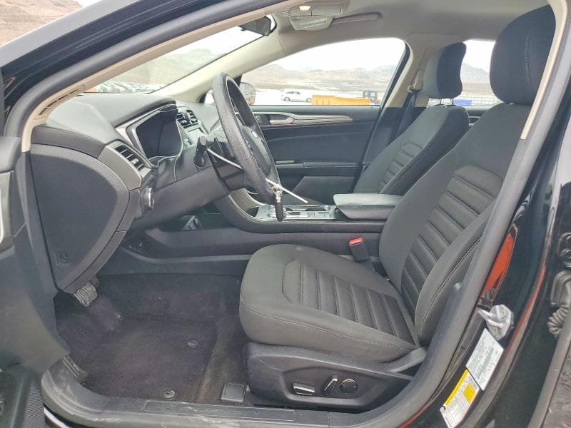 2017 FORD FUSION SE 7