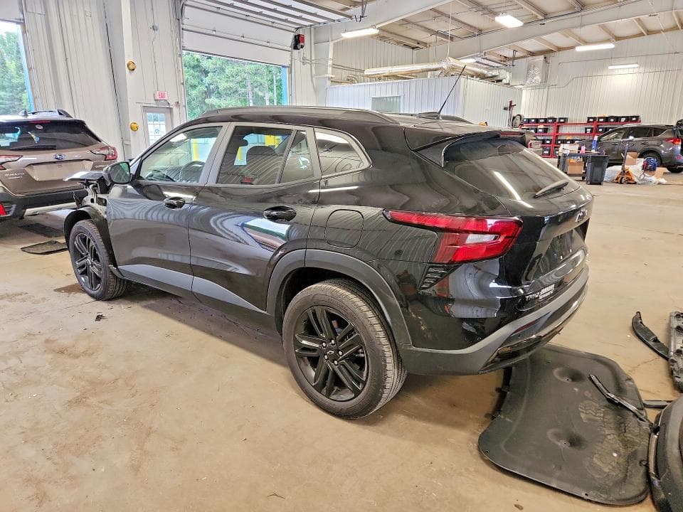2025 CHEVROLET TRAX ACTIV 2