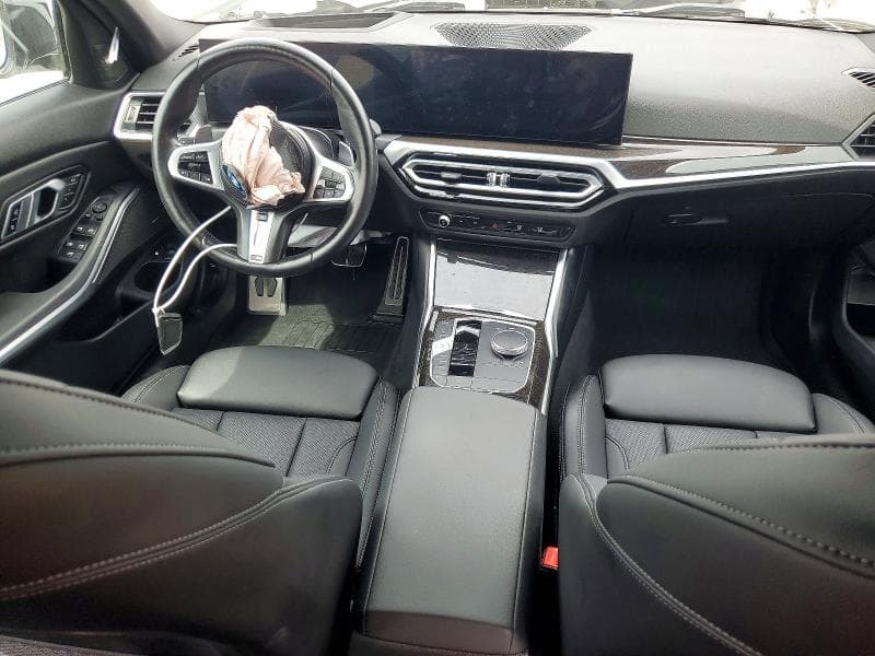 2023 BMW 330E 8