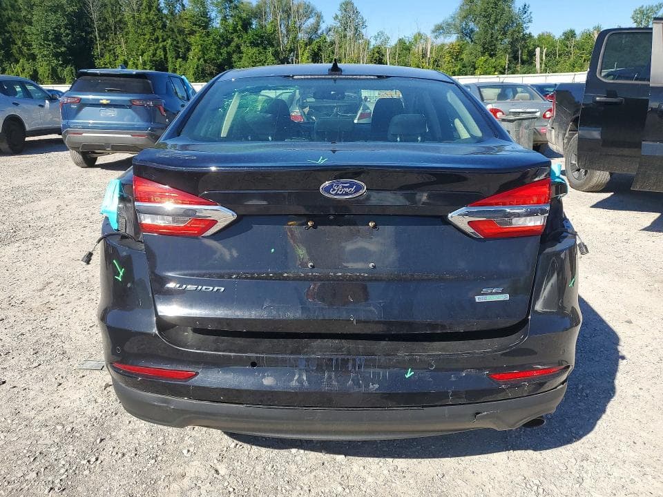 2020 FORD FUSION SE 6