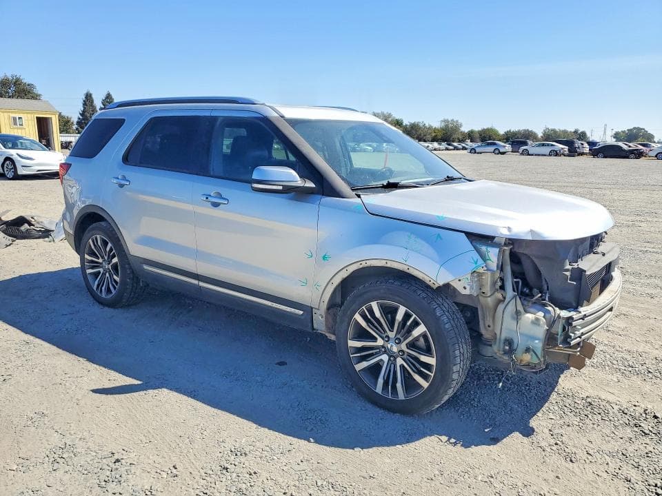 2017 FORD EXPLORER PLATINUM 4