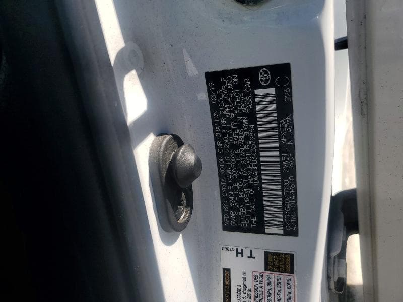 2019 TOYOTA PRIUS LE 12