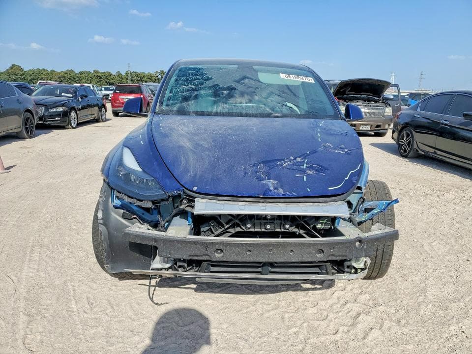2023 TESLA MODEL Y 5