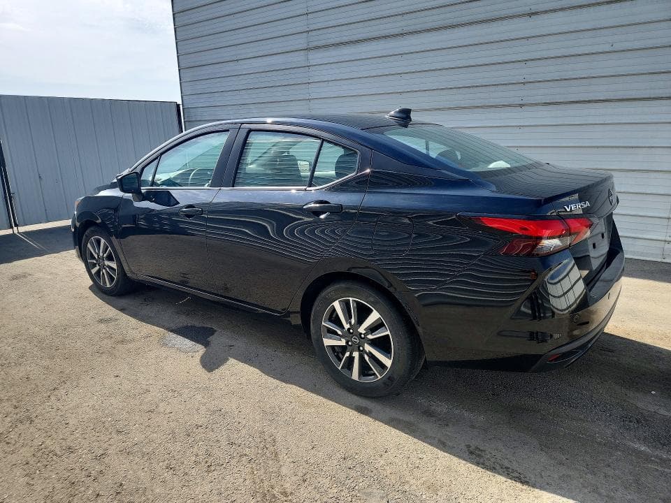 2025 NISSAN VERSA SV 2