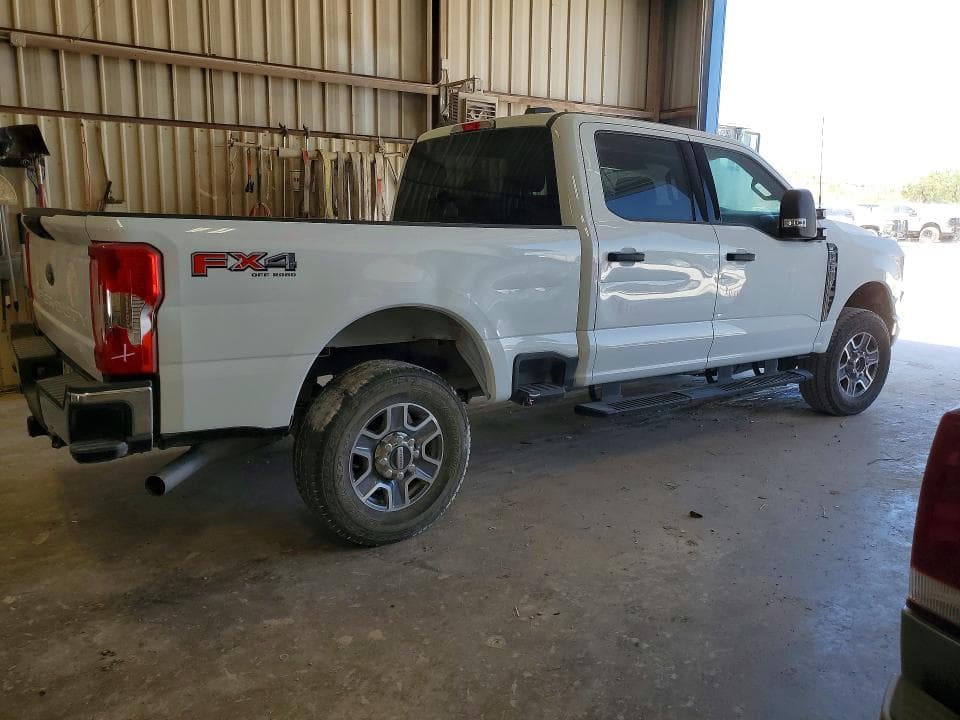 2025 FORD F250 SUPER DUTY 3