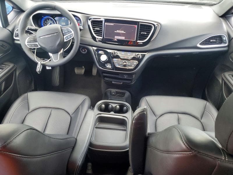 2027 CHRYSLER PACIFICA SELECT 8
