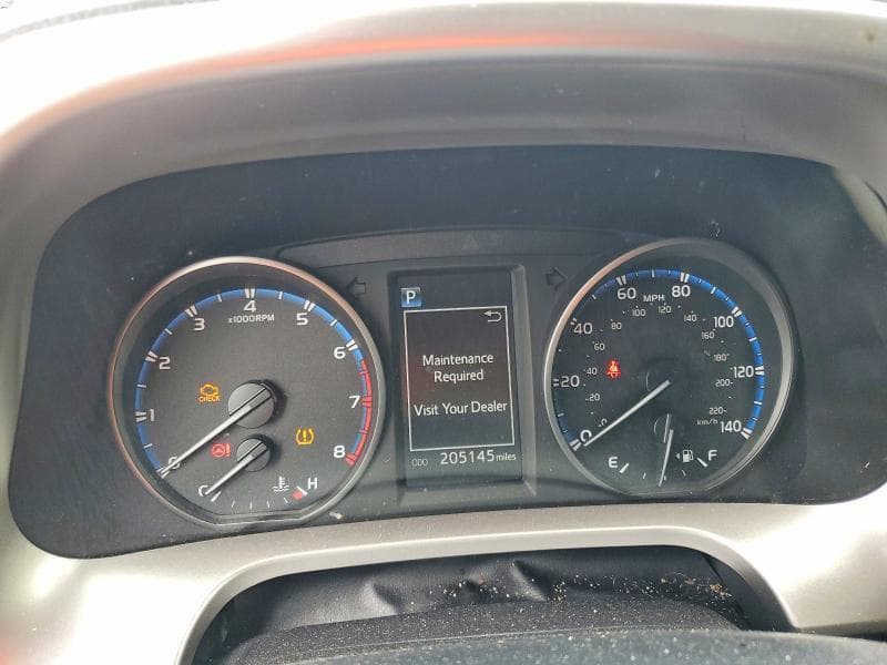 2017 TOYOTA RAV4 LE 9