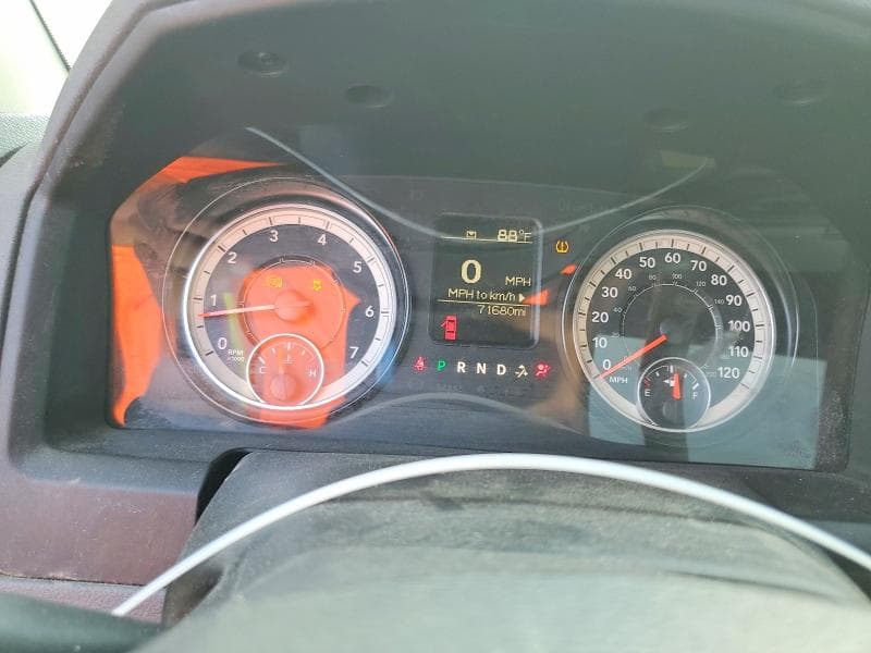 2019 RAM 1500 CLASSIC TRADESMAN 9
