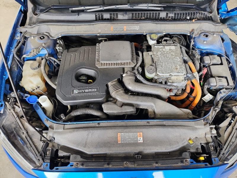 2020 FORD FUSION SE 11