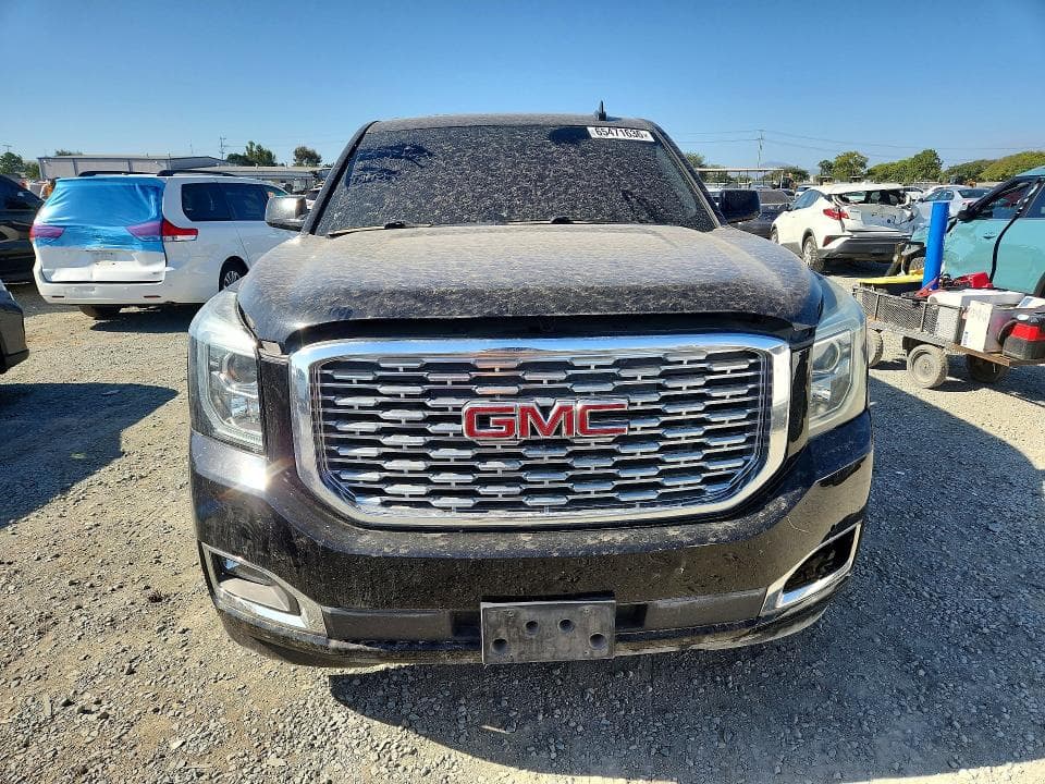 2018 GMC YUKON DENALI 5