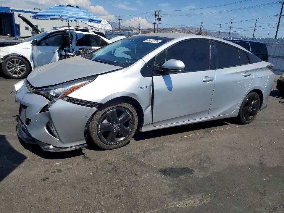 2017 TOYOTA PRIUS THREE TOURING - 1