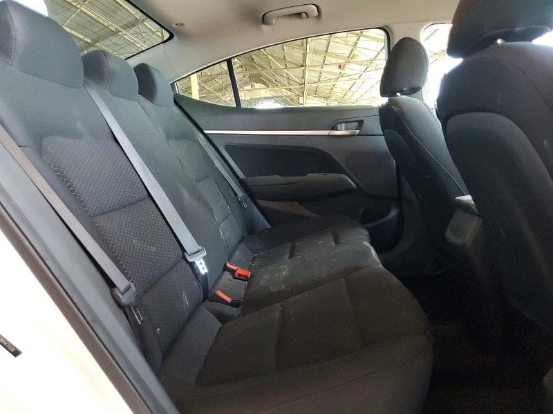2019 HYUNDAI ELANTRA SEL 10