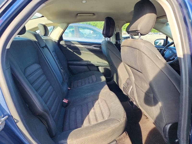 2019 FORD FUSION SE 10
