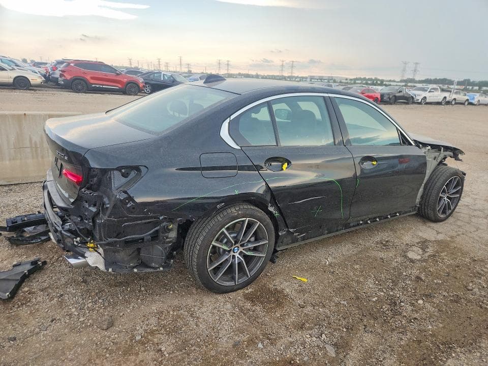 2021 BMW 330XE 3