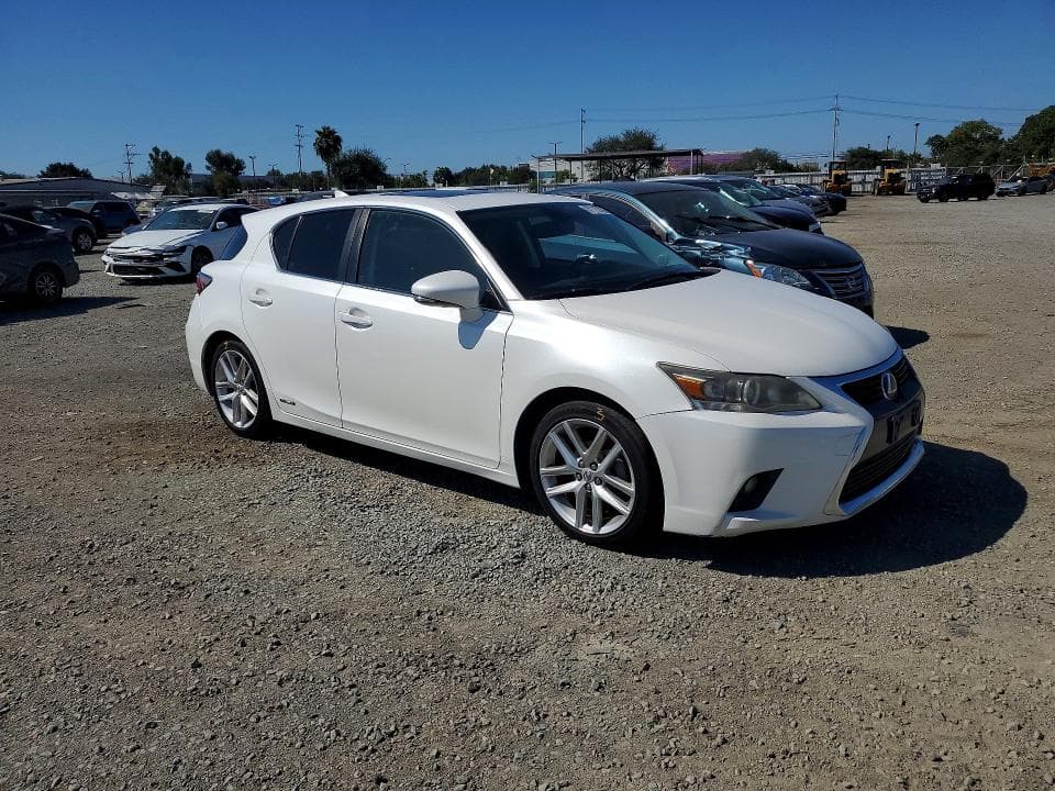 2017 LEXUS CT 200 4