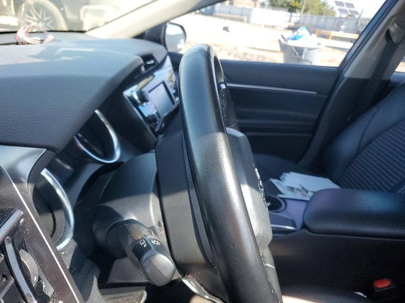 2020 TOYOTA CAMRY SE 9