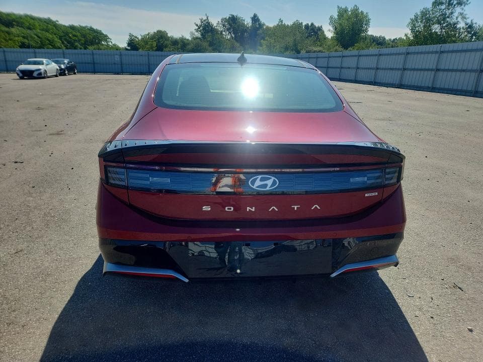2025 HYUNDAI SONATA HYBRID LIMITED 6