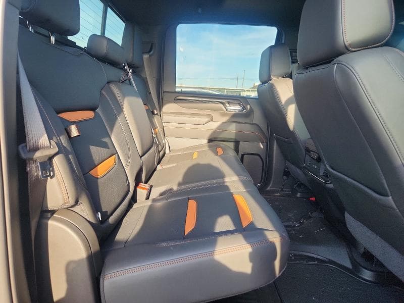 2026 GMC SIERRA K2500 AT4 10