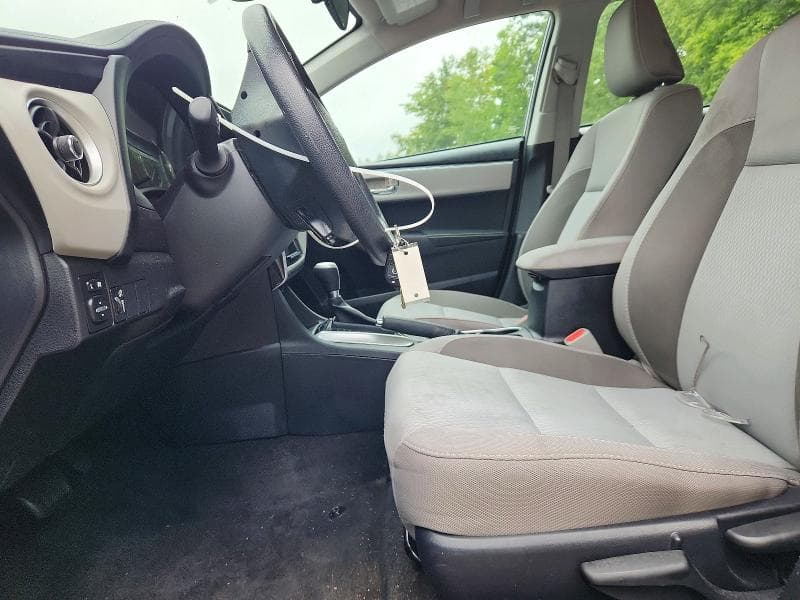 2017 TOYOTA COROLLA LE 7