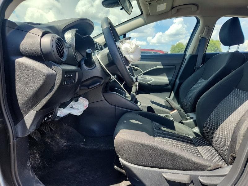 2023 NISSAN VERSA S 7