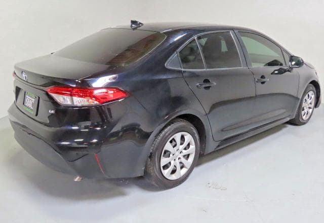2024 TOYOTA COROLLA LE 3