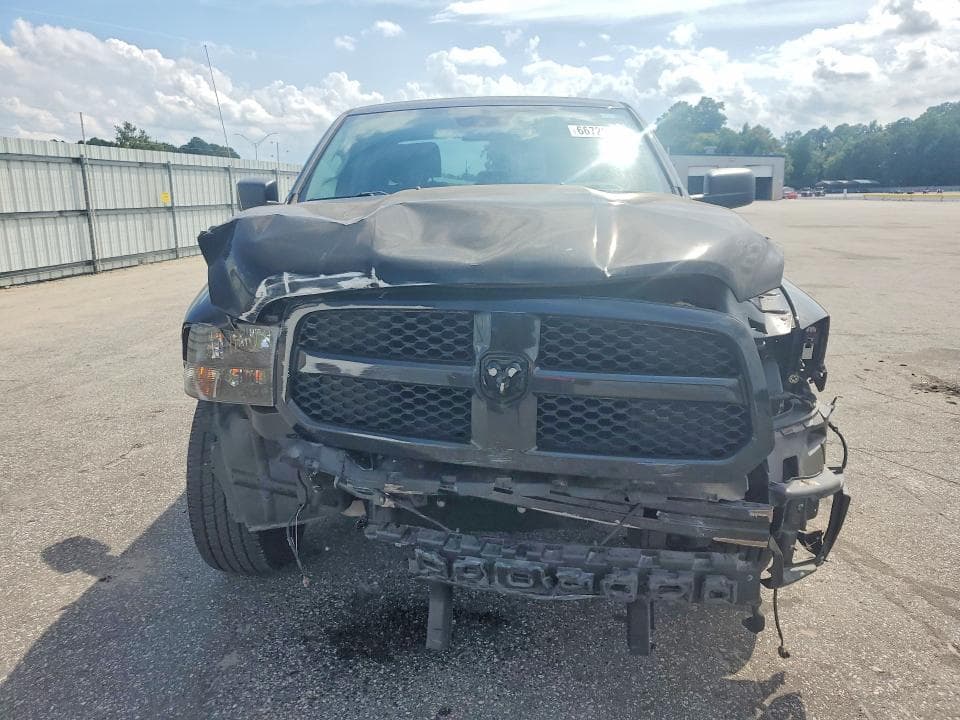 2017 RAM 1500 ST 5