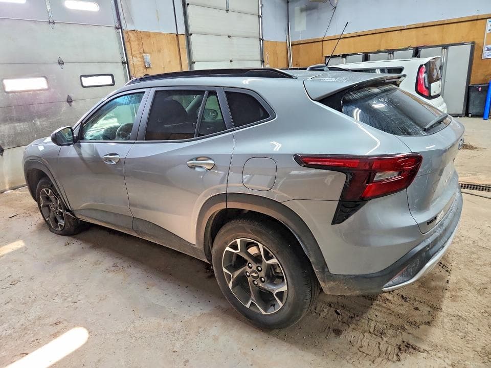 2025 CHEVROLET TRAX 1LT 2