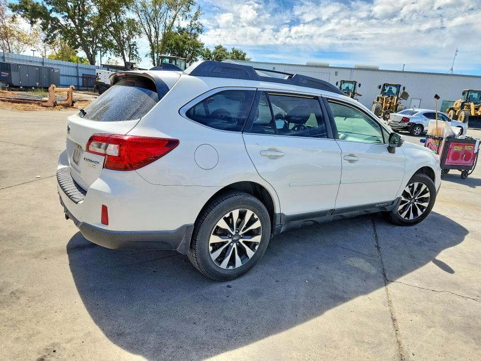 2017 SUBARU OUTBACK 2.5I LIMITED 3