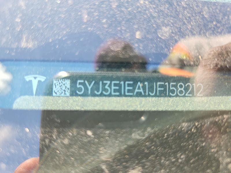 2018 TESLA MODEL 3 13