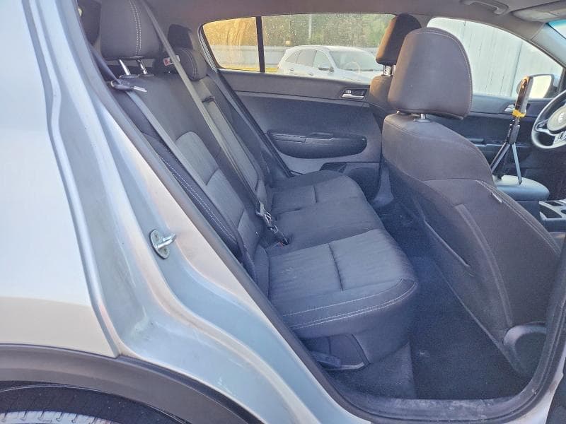 2017 KIA SPORTAGE LX 10