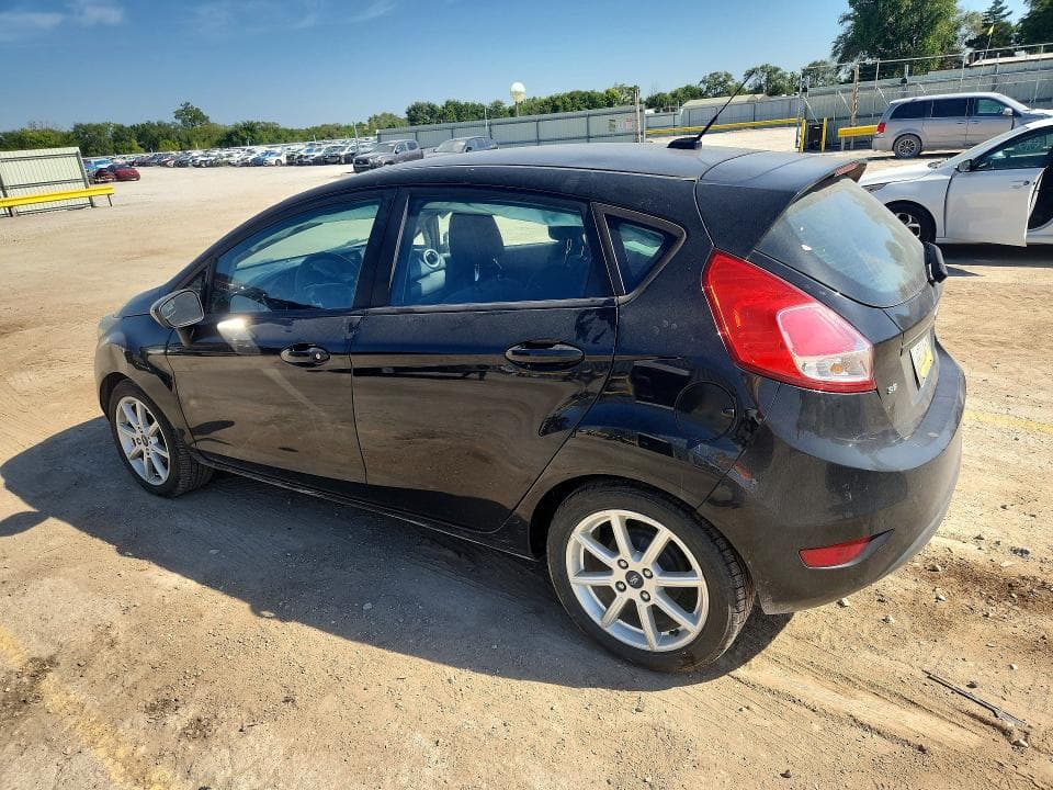 2018 FORD FIESTA SE 2