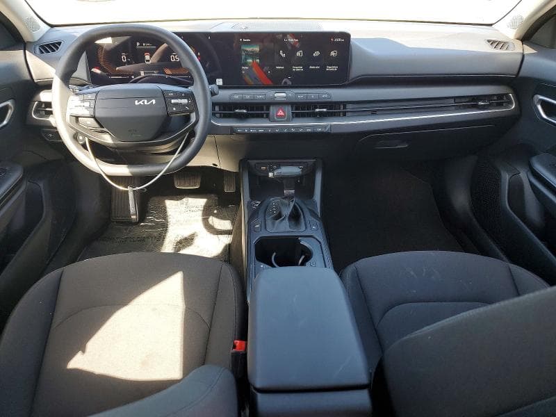 2026 KIA K4 LXS 8
