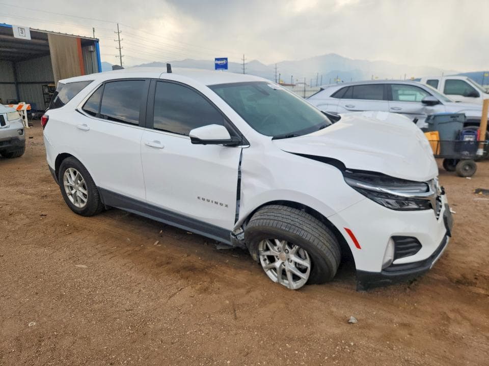 2024 CHEVROLET EQUINOX LT 4