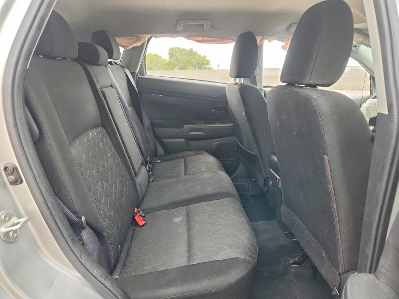 2021 MITSUBISHI OUTLANDER SPORT ES 11