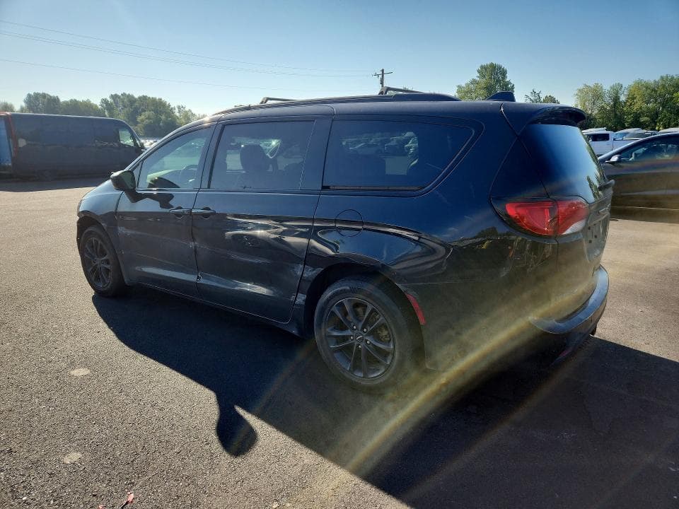 2020 CHRYSLER PACIFICA TOURING L 2