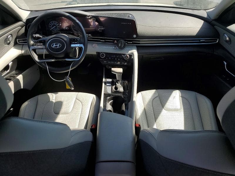 2025 HYUNDAI ELANTRA LIMITED 8