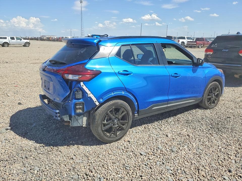 2023 NISSAN KICKS SR 3