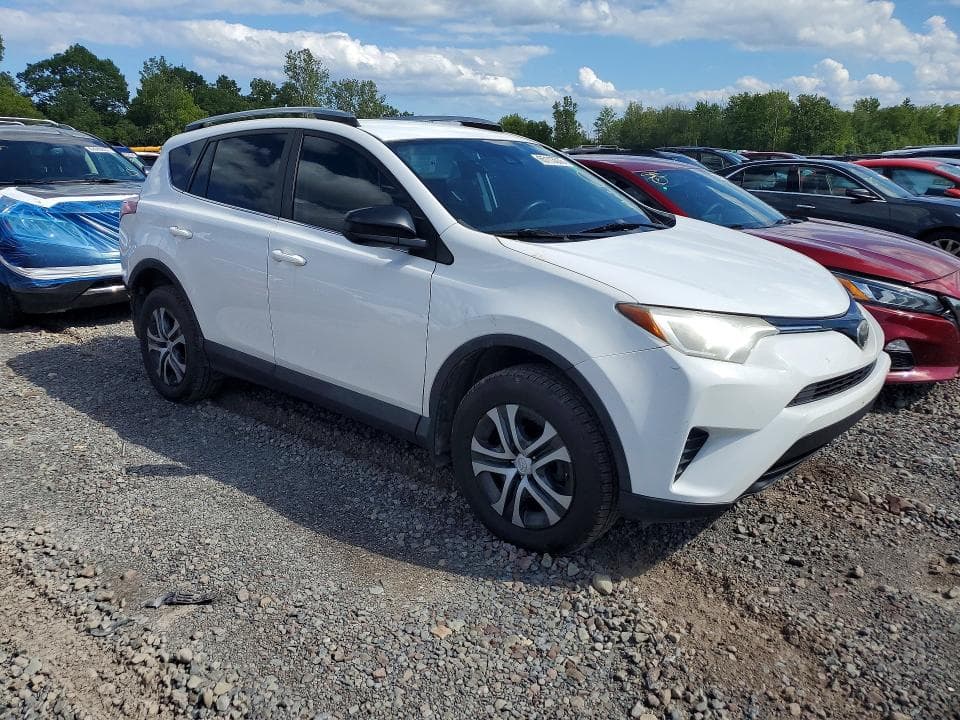 2017 TOYOTA RAV4 LE 4