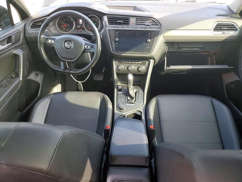 2018 VOLKSWAGEN TIGUAN SE 8