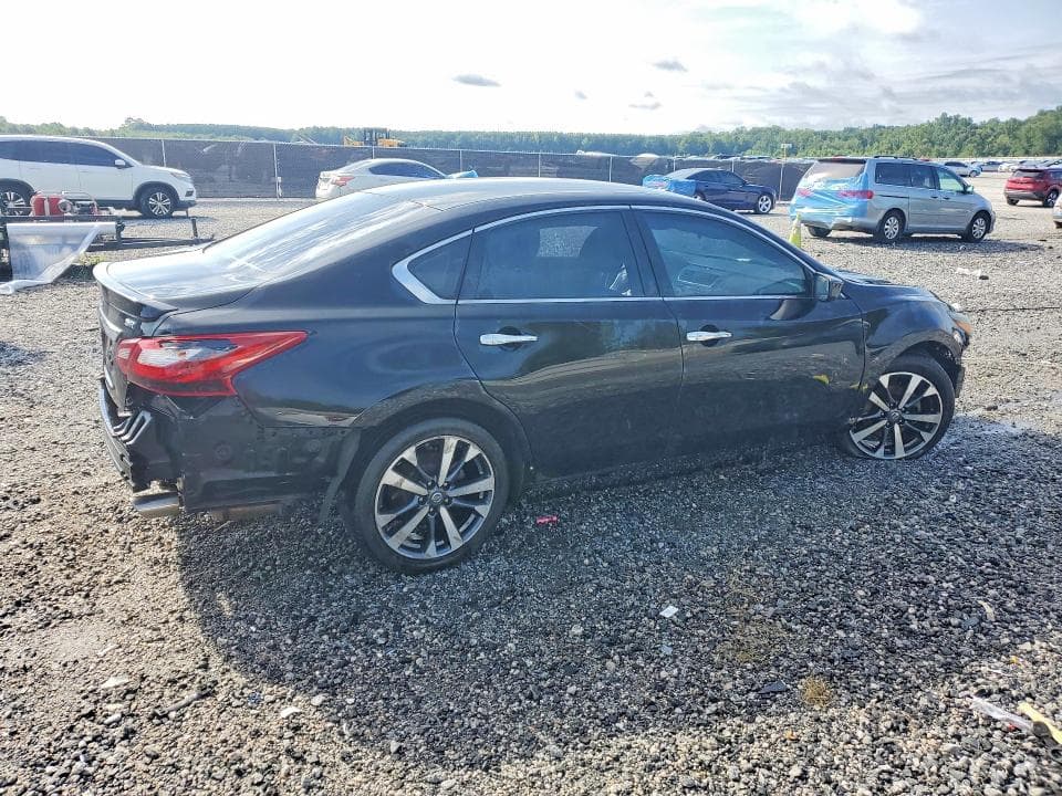 2017 NISSAN ALTIMA 2.5 SR 3