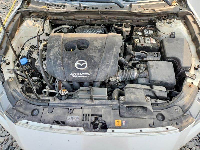 2017 MAZDA 3 TOURING 11