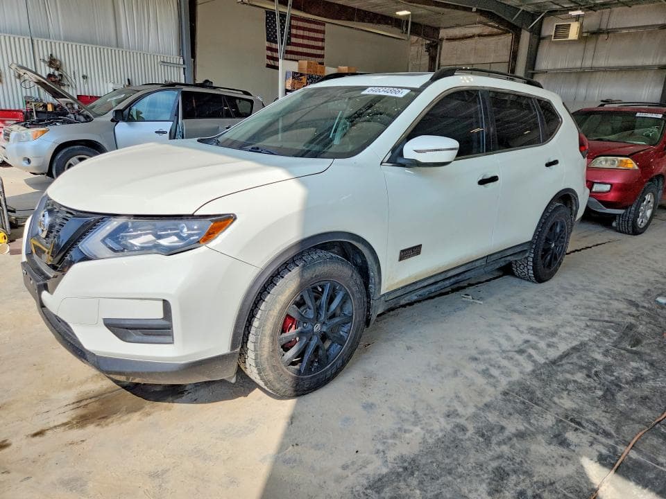 2017 NISSAN ROGUE SV