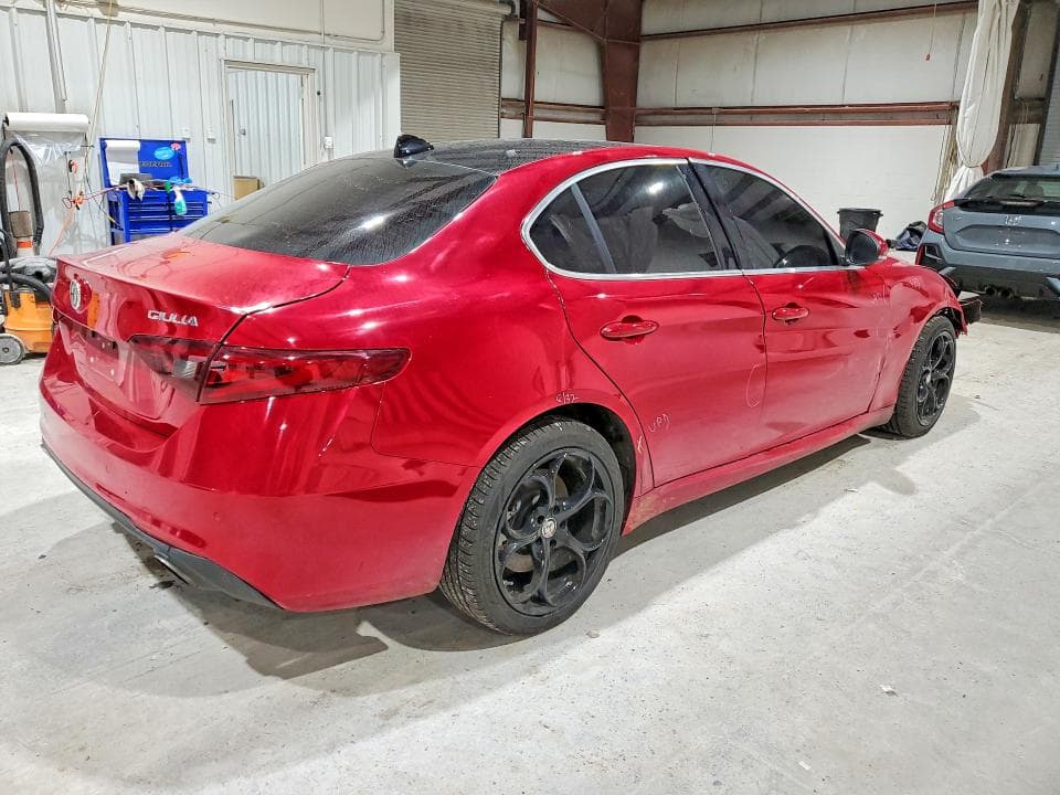 2017 ALFA ROMEO GIULIA TI Q4 3