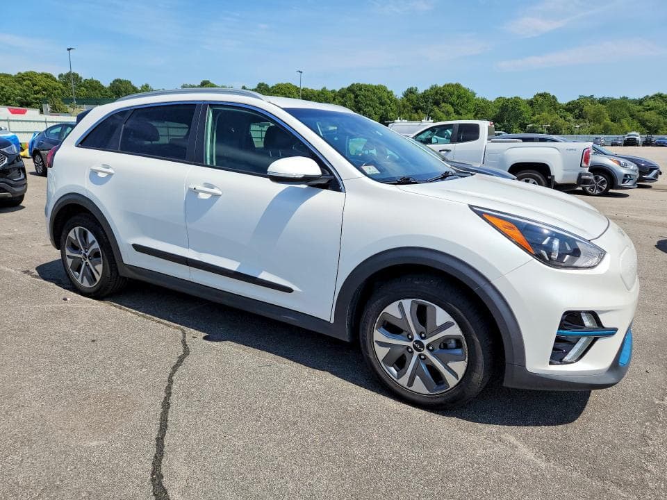 2022 KIA NIRO EV S 4