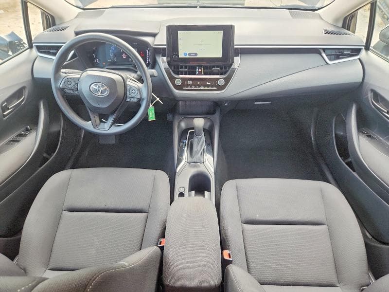 2026 TOYOTA COROLLA LE 8