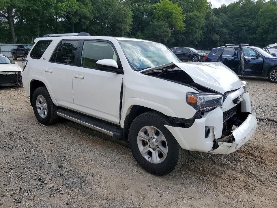 2019 TOYOTA 4RUNNER SR5 4