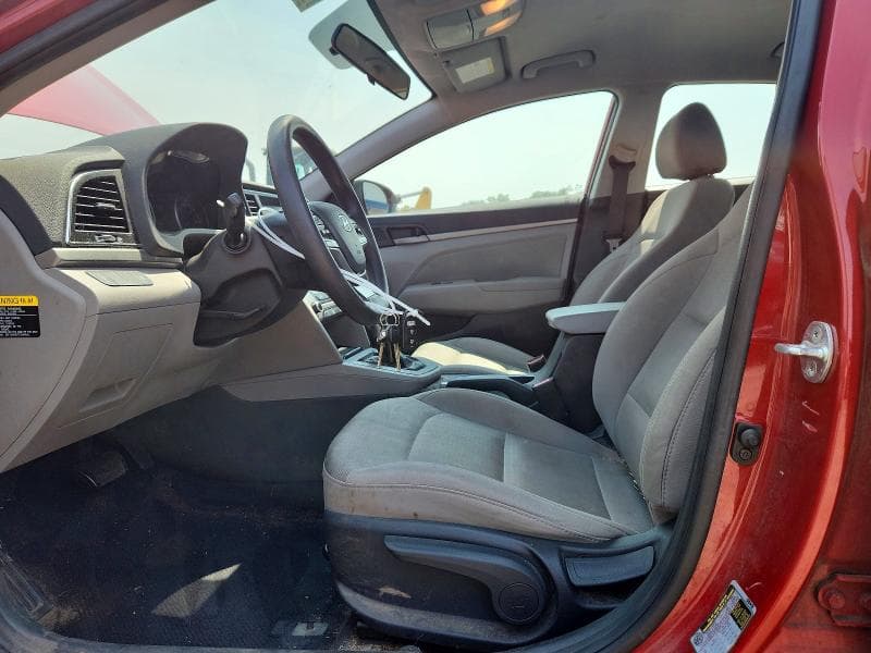 2017 HYUNDAI ELANTRA SE 7